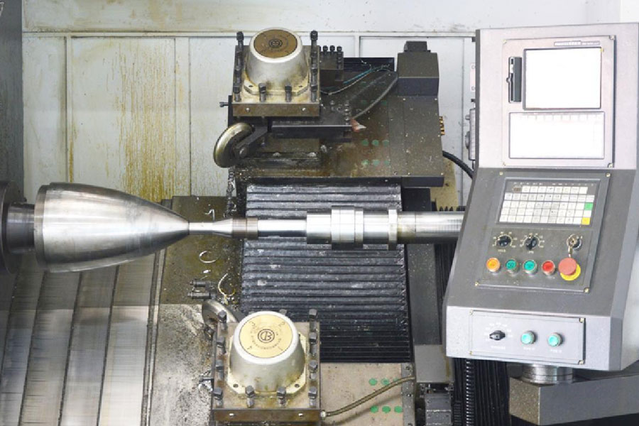 What factors affect the machining accuracy of CNC spinning